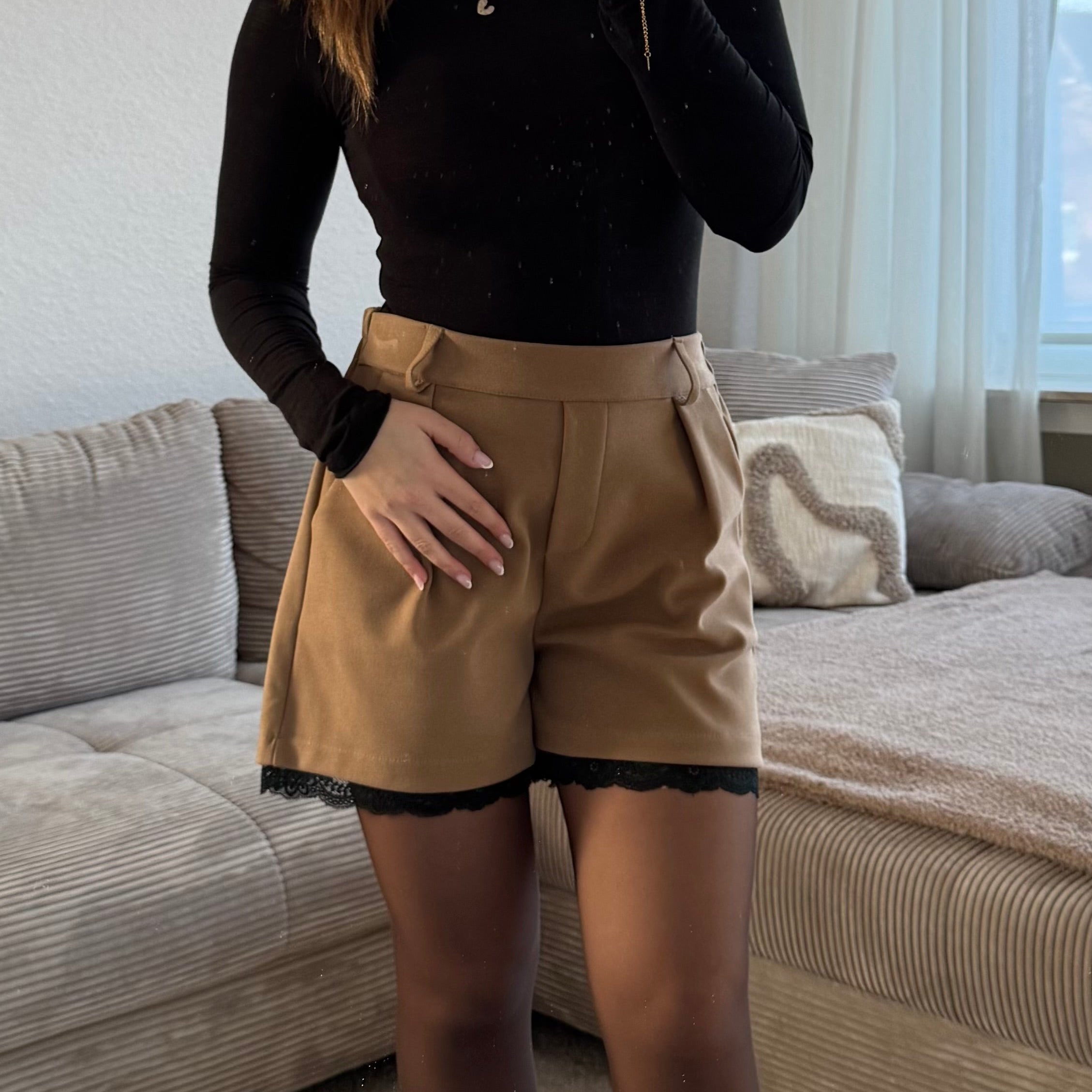 Hose Kiana