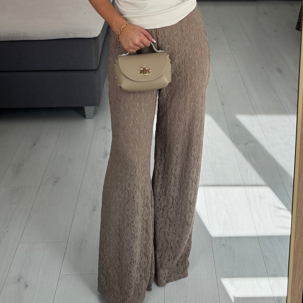 Hose Emilia