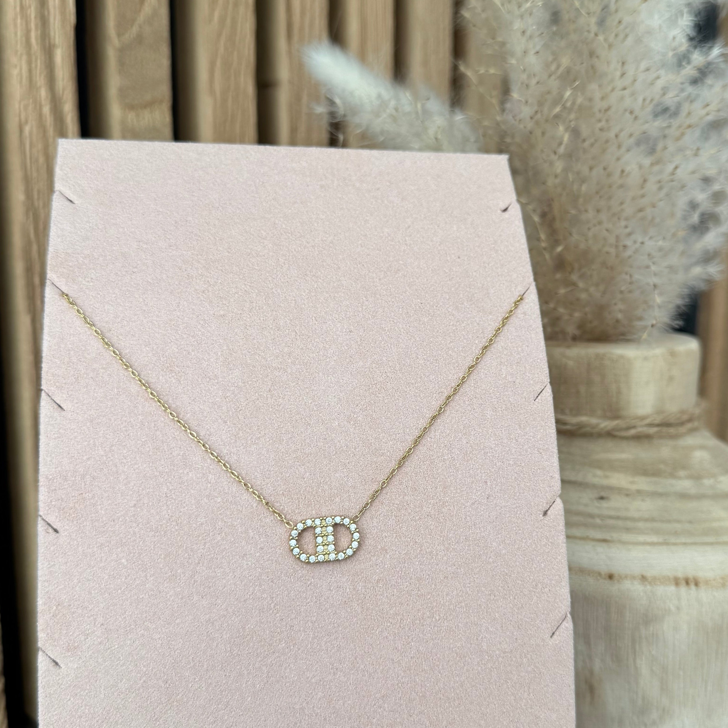 Kette Edda