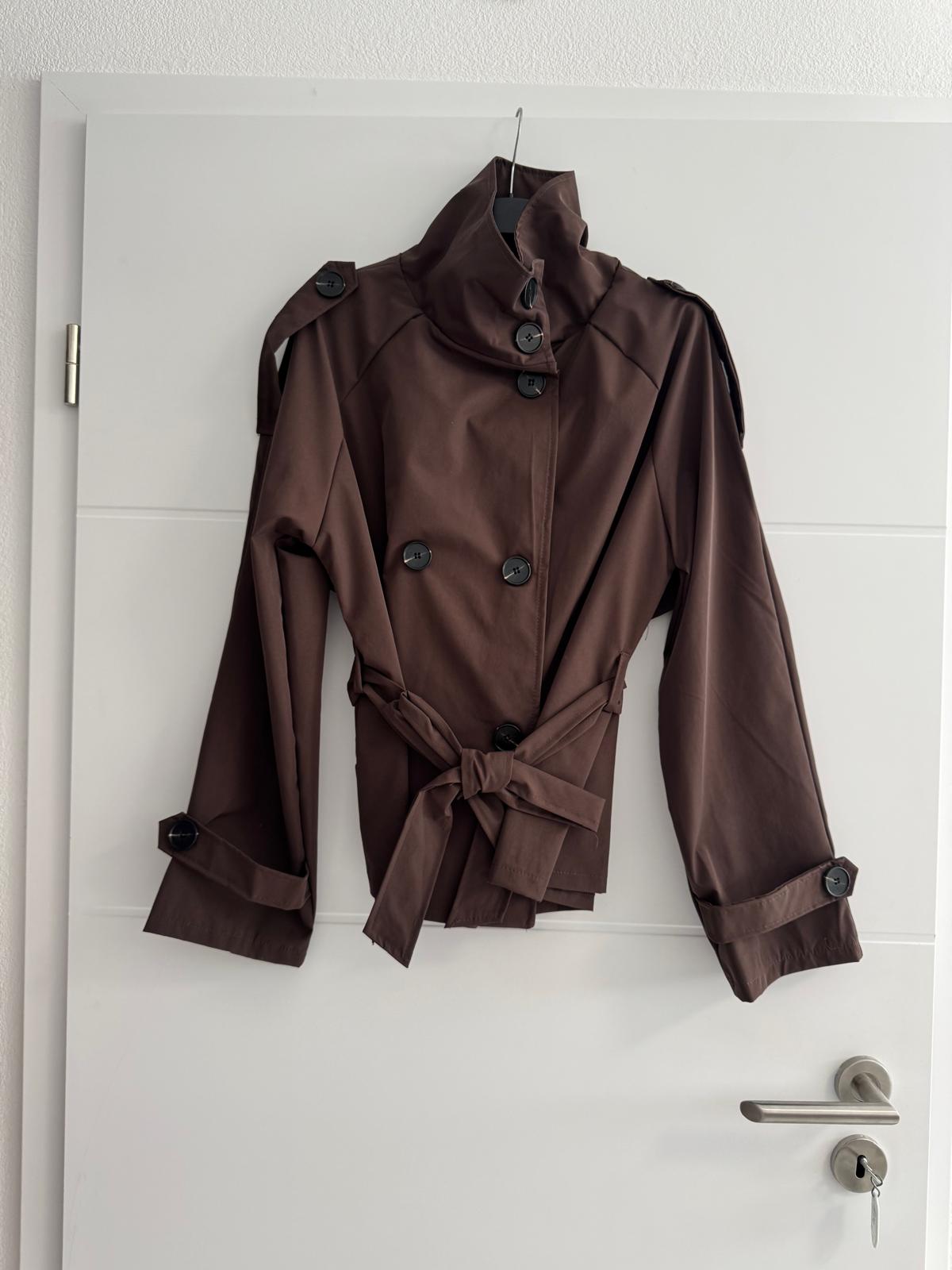 Jacke Samira