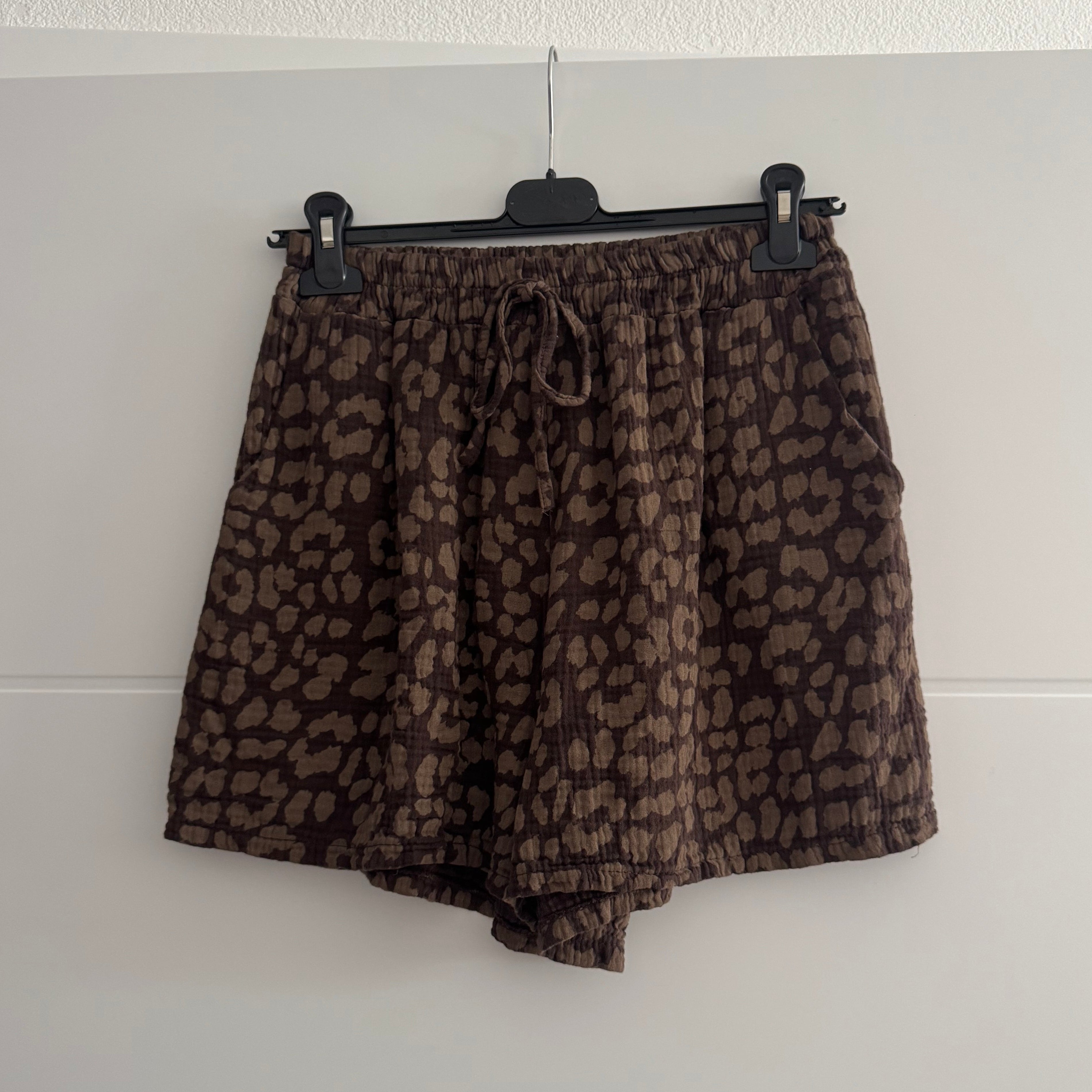 Hose Musselin Leo