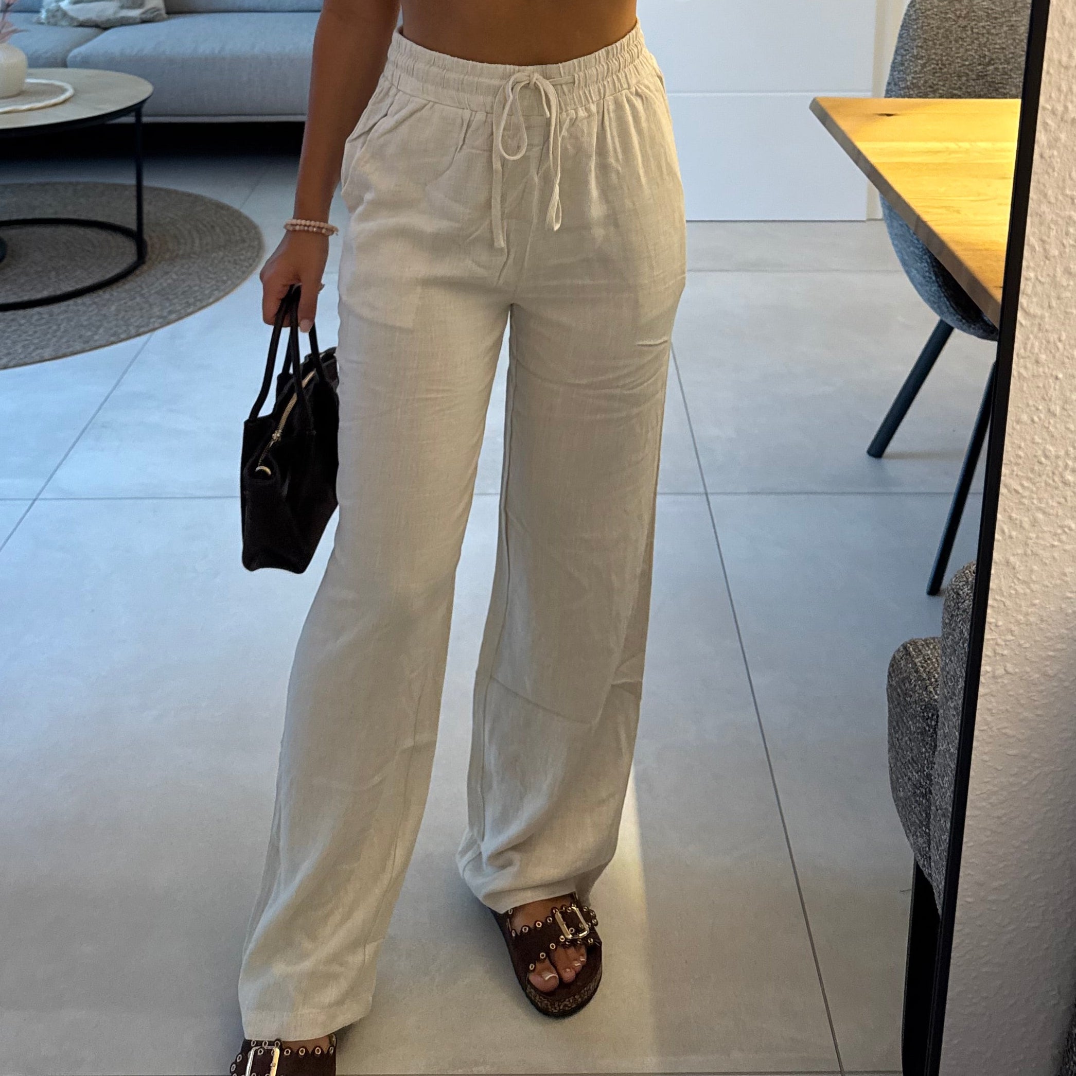 Hose Leni