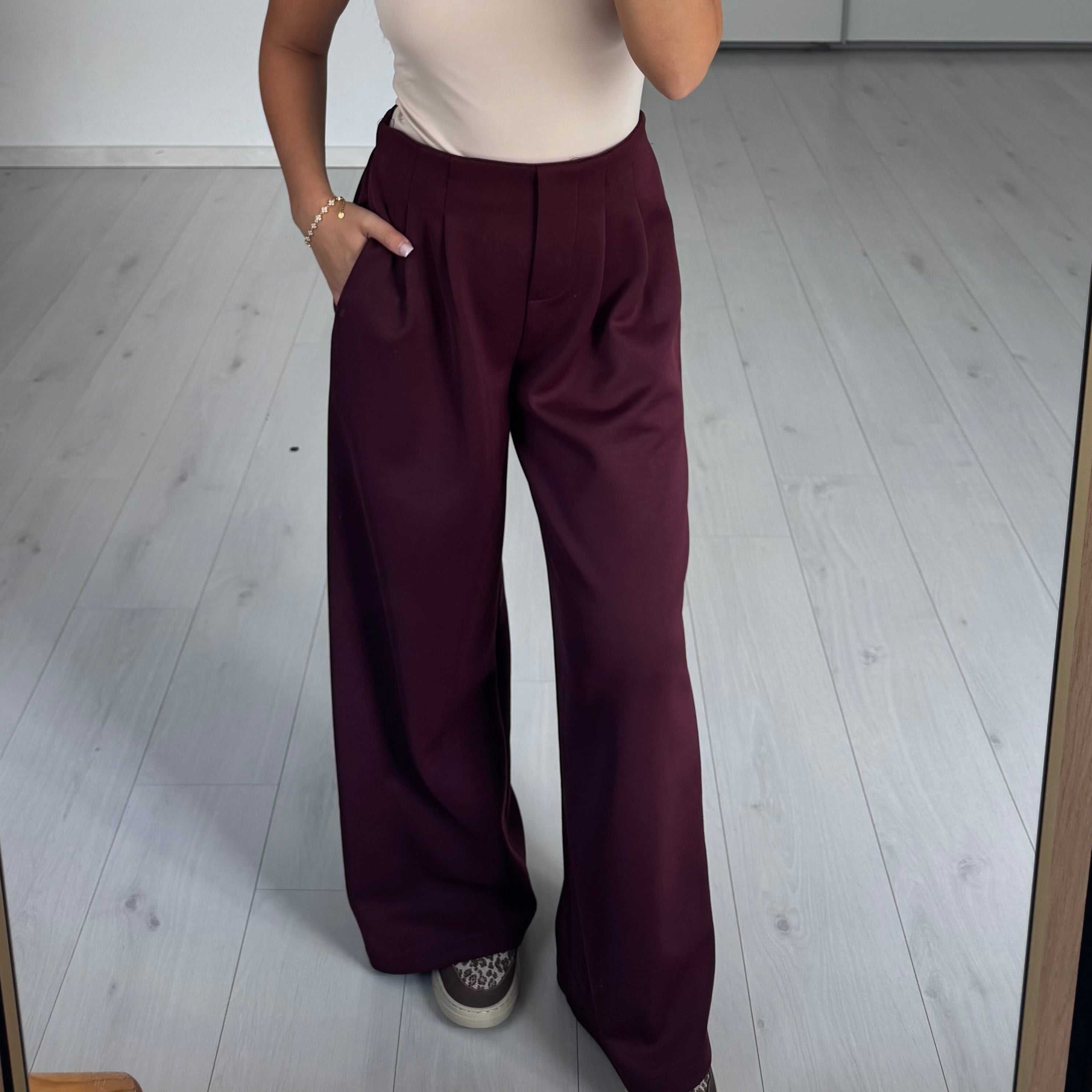 Hose Lea