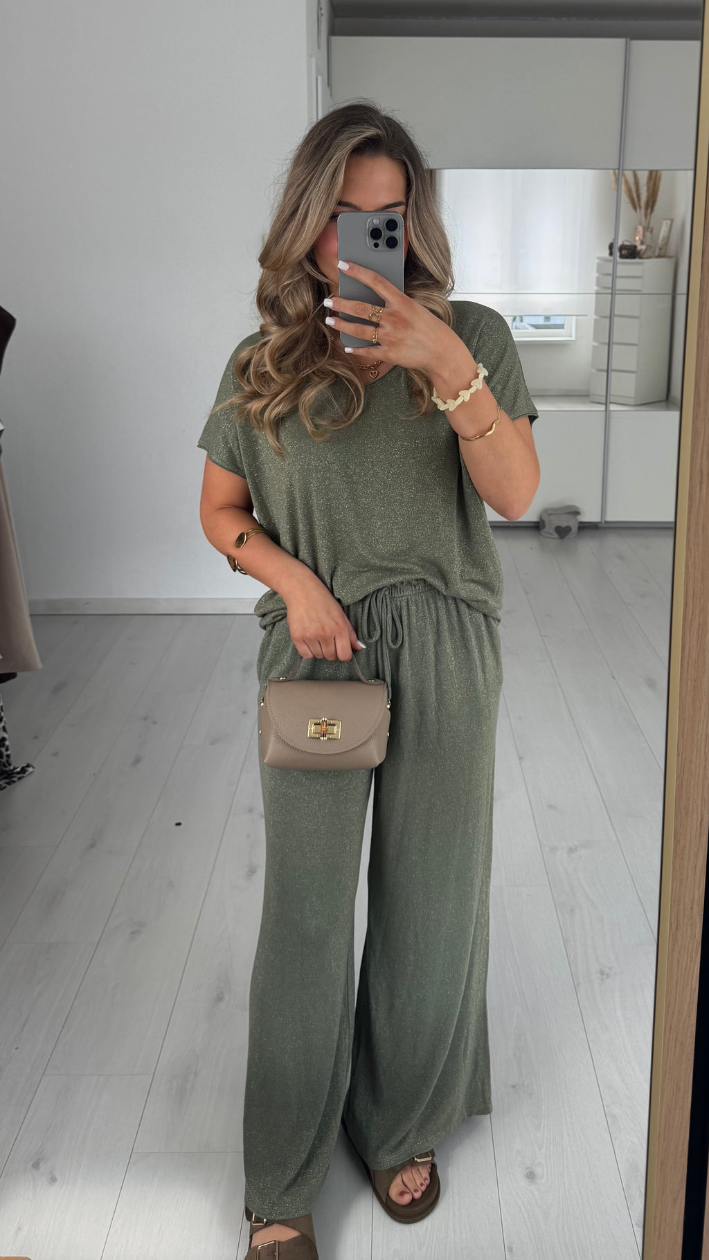 Zweiteiler Anna