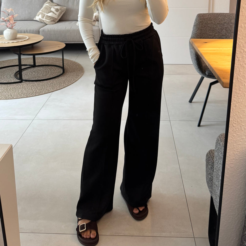 Hose Leana
